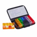 Cutie pentru pilule/medicamente cu etui din piele ecologica, 7 zile x 4 compartimente - imagine 5