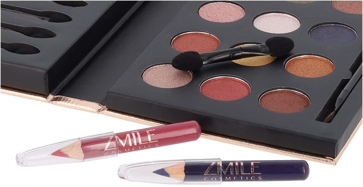 Set trusa de machiaj "Glam to go" si pensule machiaj DeLuxe, 5 piese in cutie - imagine 9