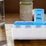 Cutie pilule/organizator medicamente 7 zile x 2, pentru dimineata si seara , Relaxdays - imagine 2