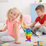 Joc de societate, turn, pentru copii si adulti, 48 piese din lemn + zar - imagine 5