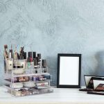 Organizator make-up si accesorii, 16 compartimente si 4 sertare, acrilic transparent, 24 x 13.5 x 19 cm - imagine 9