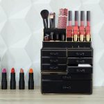 Organizator make-up si bijuterii, 16 compartimente si 8 sertare, acrilic negru/auriu, 24 x 14 x 30 cm - imagine 7