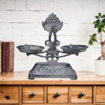 Cantar Rustic decorativ, 3 greutati 13g/27g/51g, fonta, 24 x 27 x 10,5 cm - imagine 2