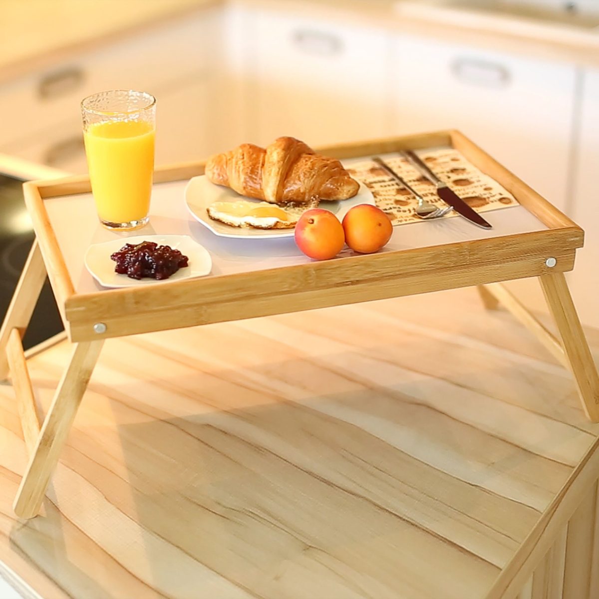 Tava servire 2 in 1, cu picioare pliabile, din bambus, Alb/Natur 50 x 31 cm, Relaxdays - imagine 2