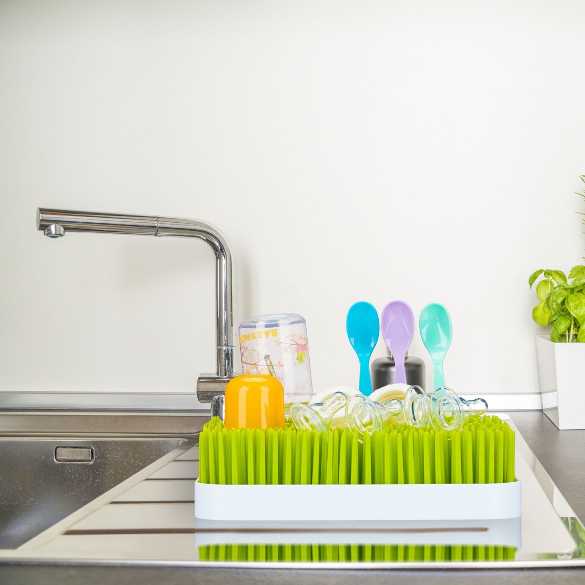 Scurgator vase pentru biberoane si tacamuri pentru bebelusi, Relaxdays, verde, din plastic, 6.5 x 23.5 x 23.5 cm - imagine 5