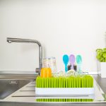 Scurgator vase pentru biberoane si tacamuri pentru bebelusi, Relaxdays, verde, din plastic, 6.5 x 23.5 x 23.5 cm - imagine 5