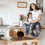 Carucior servire Relaxdays, pentru bucatarie, din lemn de nuc, 63 x 66.5 x 38 cm - imagine 5