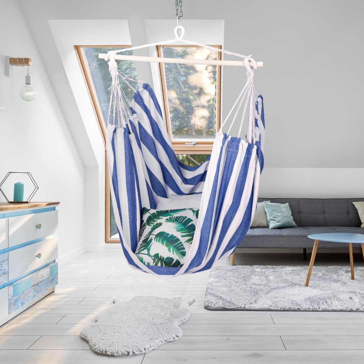 Hamac suspendat din bumbac, sarcina maxima 150 kg, interior/exterior, 150 x 100 x 40 cm, alb/albastru - imagine 2