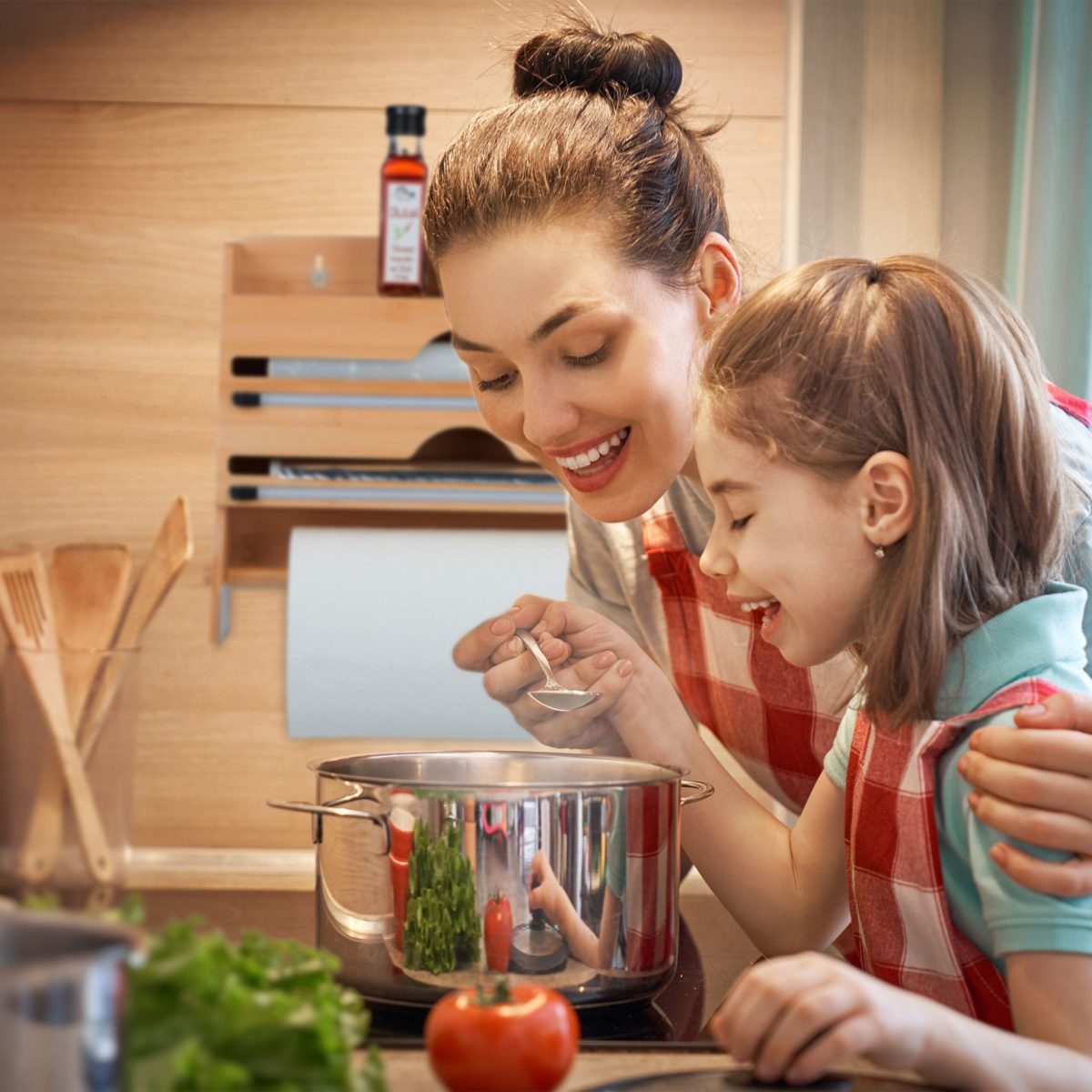 Suport rola de hartie, folie de aluminiu si folie alimentara, taietor integrat,din bambus - imagine 4