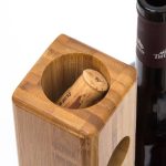 Suport vin Relaxdays pentru 3 sticle, bambus, cu suport pentru tirbuson, 32 x 34 x 12 cm - imagine 5