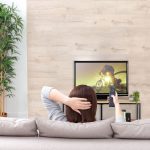 Comoda TV Relaxdays, tip industrial, cadru metalic negru, blat MDF, natur, 50.5 x 110.5 x 45.5 cm - imagine 3