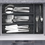 Suport tacamuri Relaxdays, gri, 4.5 x 26 x 36 cm - imagine 2