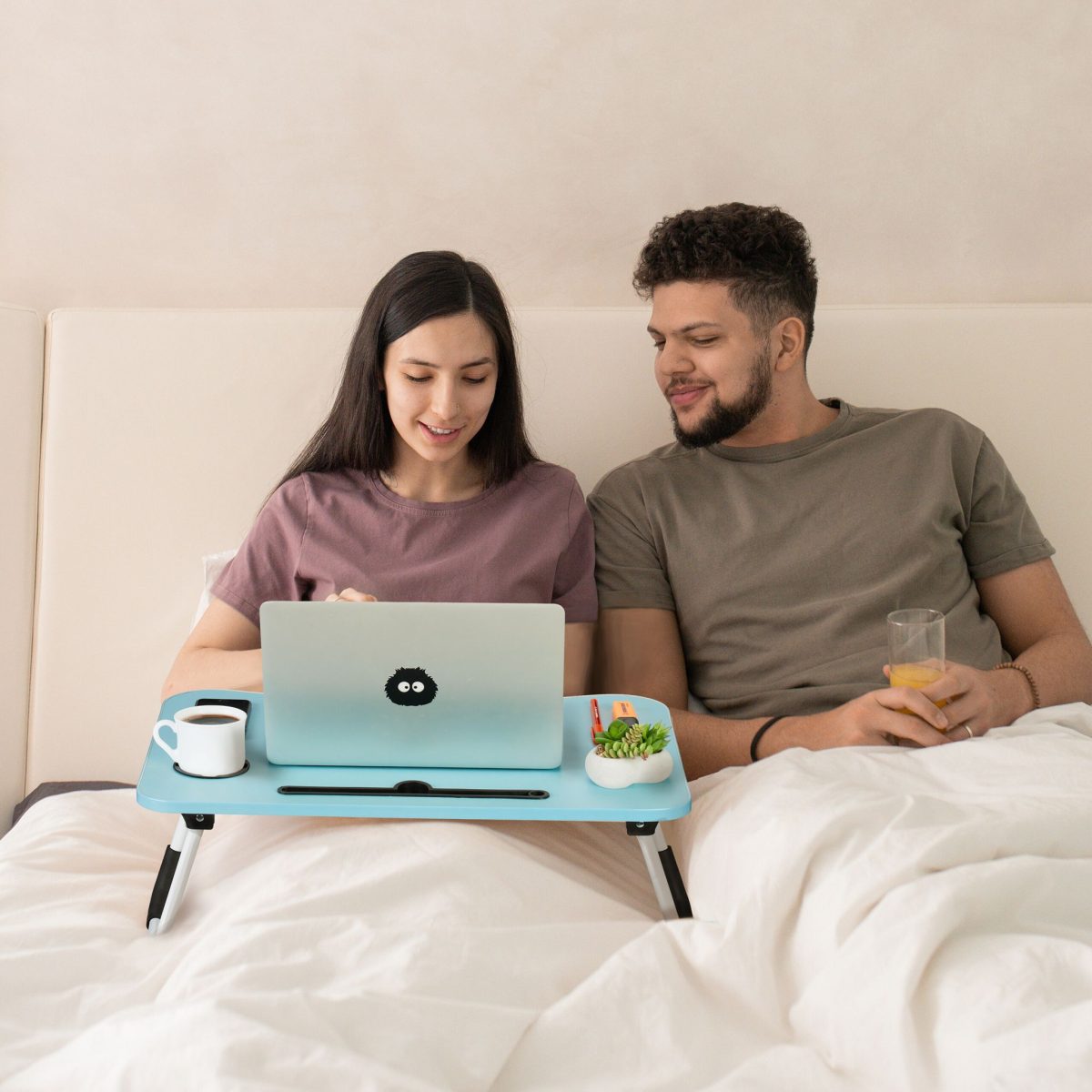 Masa de laptop multifunctionala, suport tableta/telefon/cana sau pahar, pliabila,  26 x 63 x 40 cm, albastru - imagine 3