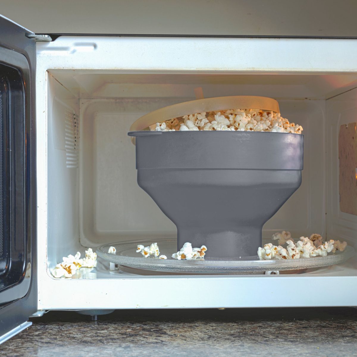 Recipient pliabil din silicon pentru popcorn la microunde, capac si manere, gri, 14,5 x 26 x 20 cm - imagine 3