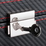 Cutie bijuterii, ceasuri si ochelari, 5 compartimente, MDF/bumbac/plastic, cu cheita, 13 x 33 x 20,5 cm, negru/rosu - imagine 6