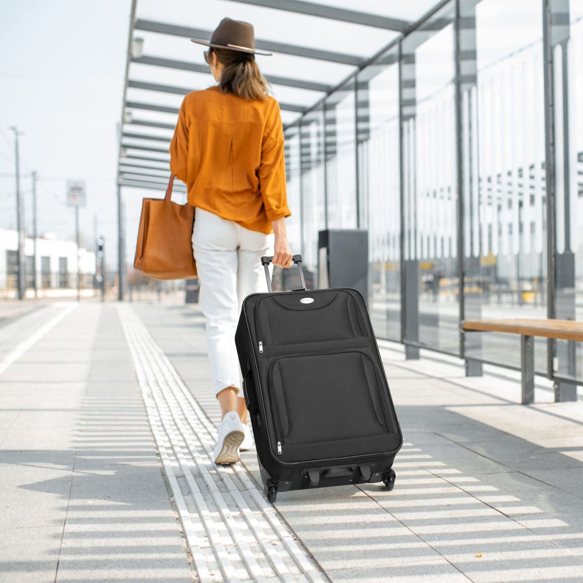 Set 3 trolere si 2 genti cosmetice, Atena, L-M, poliester, negru - imagine 2