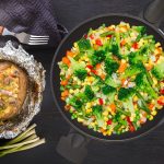 Tigaie wok cu capac, din aluminiu/sticla/plastic, neagra, 15 x 57,5 ​​x 31,5 cm - imagine 6