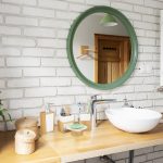 Set accesorii pentru baie, 4 piese, din bambus si ceramica, maro/alb - imagine 4