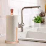 Suport pentru rola servetele de bucatarie sau pentru hartie igienica, Relaxdays, lemn de fag si piele, 35 x 13 x 13 cm - imagine 2
