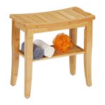 Scaun de baie cu raft, din bambus, 45.5 x 48 x 25 cm, capacitate de incarcare max 150kg