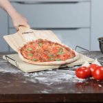 Set piatra pentru pizza, cu lopata si suport metalic, Relaxdays, 30x38x1.5 cm - imagine 2