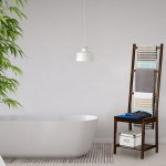 Suport prosoape tip scaun cu 2 rafturi, Relaxdays, maro, din bambus, 133 x 40 x 42 cm - imagine 5