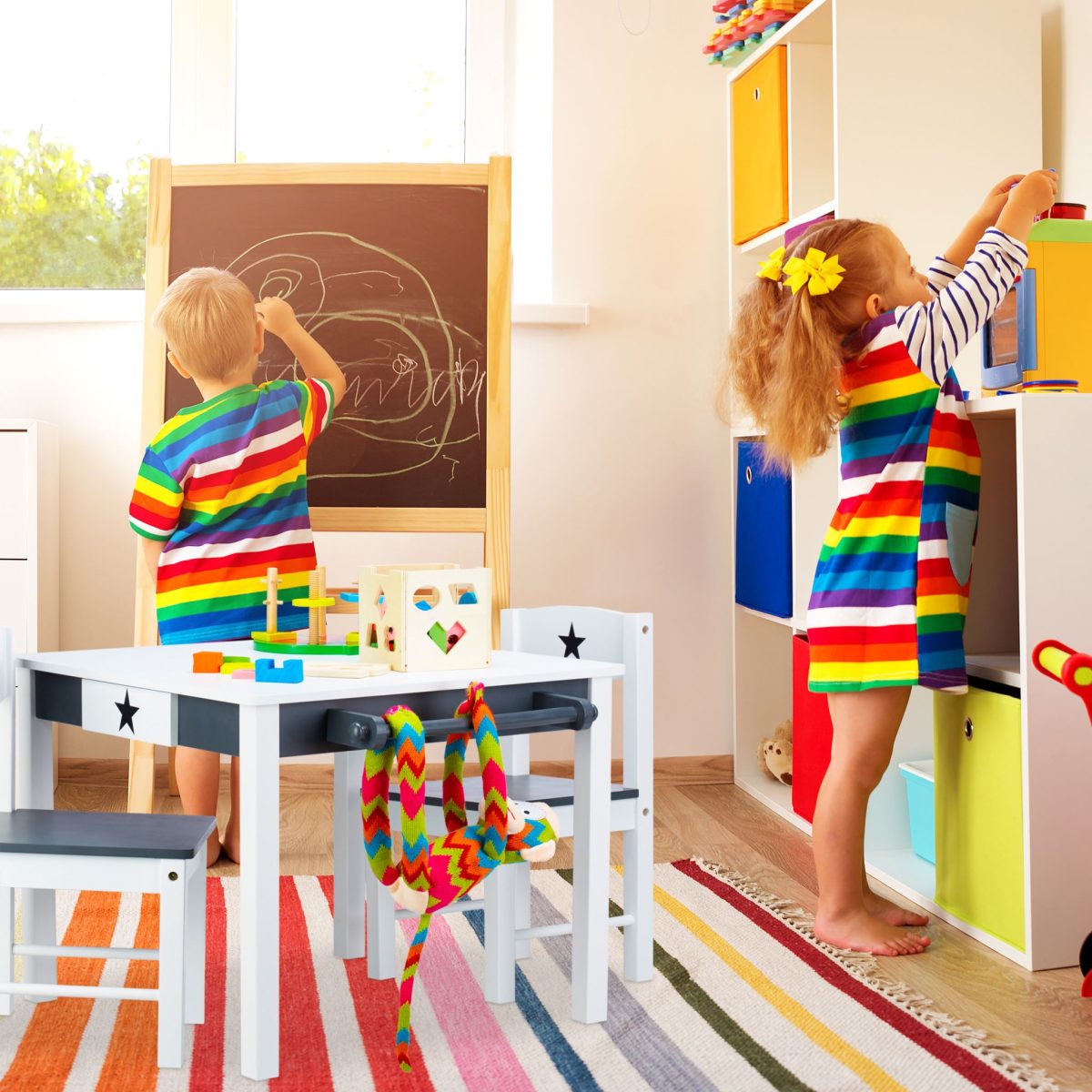 Set masa si 2 scaune pentru copii intre 2 si 10 ani, MDF lacuit mat, Relaxdays - imagine 6