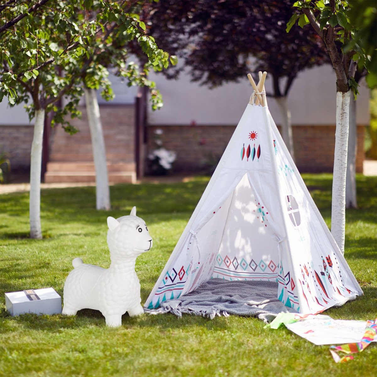 Jumper de cauciuc in forma de lama, dimensiuni 53 x 49 x 21 cm, alb crem, Relaxdays - imagine 2
