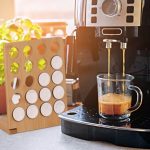Suport pentru 20 de capsule de cafea, recomandat pentru Nespresso, din bambus,  23 x 18 x 9 cm - imagine 5