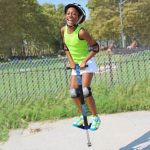 Bat Pogo,Pogo stick pentru copii până la 35 kg – baston de sărituri cu spumă și cadru metalic - imagine 5