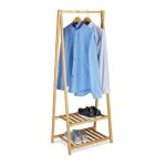 Suport pentru haine cu 2 rafturi pentru incaltaminte si suport pentru umbrele, Relaxdays, din bambus, 150 x 60 x 40 cm