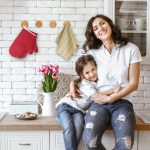 Set de 4 carlige agatatoare auto-adezive, din lemn bambus si otel inoxidabil - imagine 3
