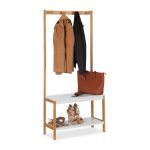 Cuier din bambus cu 2 rafturi, dimensiuni 150 x 70,5 x 30 cm, 4 agatatori, Relaxdays