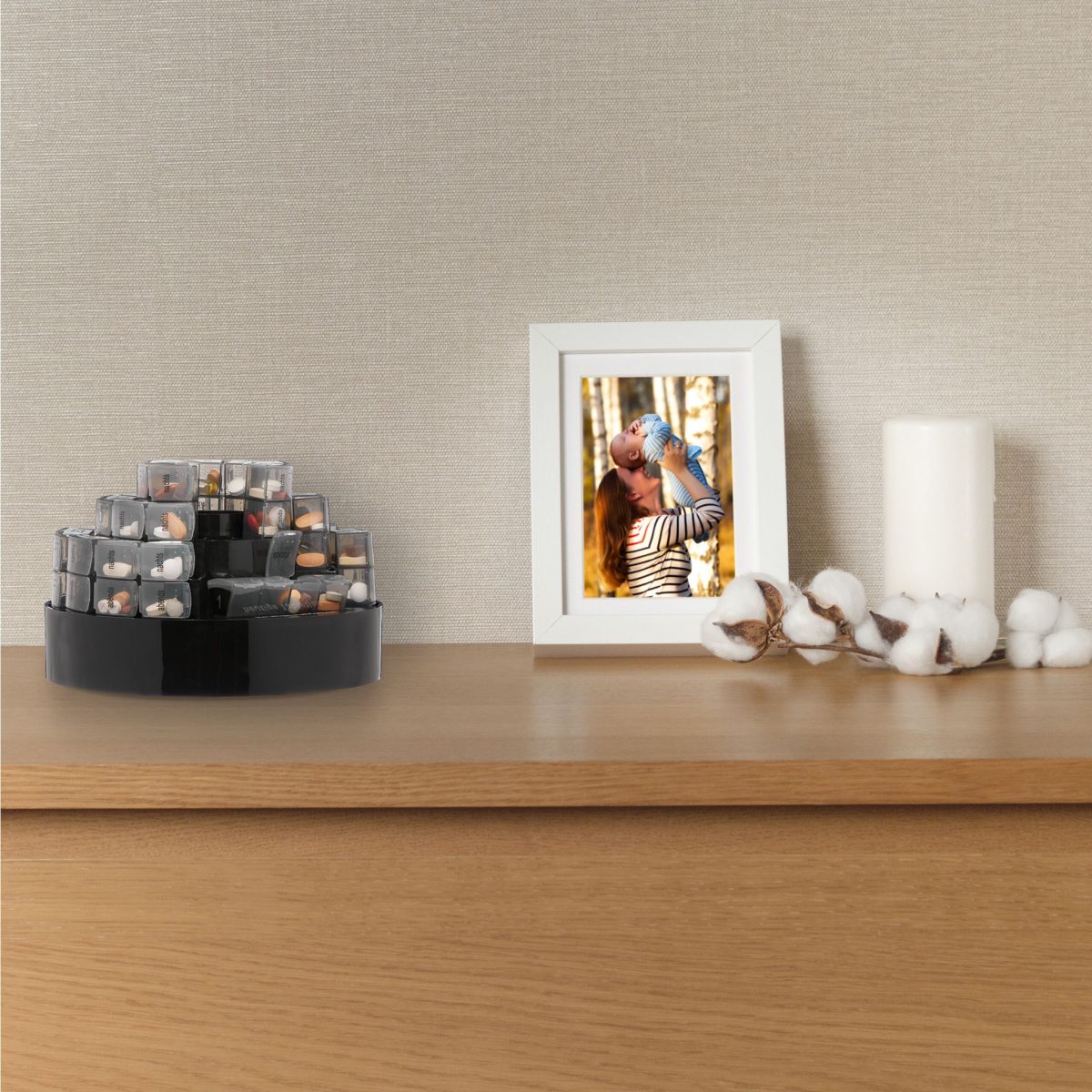 Organizator pastile pentru 31 de zile, 4 compartimente pe zi, plastic, 14 x 21 cm - imagine 5
