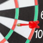 Joc Darts, placa diametru 43 cm, 6 sageti cu varf metalic, 2 fete de joc, material otel si pluta - imagine 2
