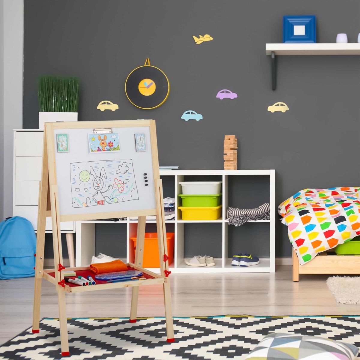 Tabla cu 2 fete, fata alba magnetica, scris si desenat, reglabila pe inaltime, raft pentru accesorii, lemn, crem, 55 x 52 cm x 135 cm - imagine 3