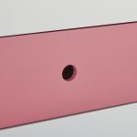 Noptiera cu 3 sertare, picioare din lemn de pin, alb/roz, MDF, 61,5 x 38 x 30 cm - imagine 7