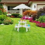 Set mobilier de gradina pentru copii, masa cu 4 scaune si umbrela, lemn de brad, 56 x 112 x 112 cm - imagine 2