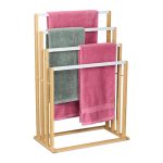Suport pentru prosoape cu  4 bare albe cu diferite inaltimi, din bambus, 82 x 55 x 31 cm