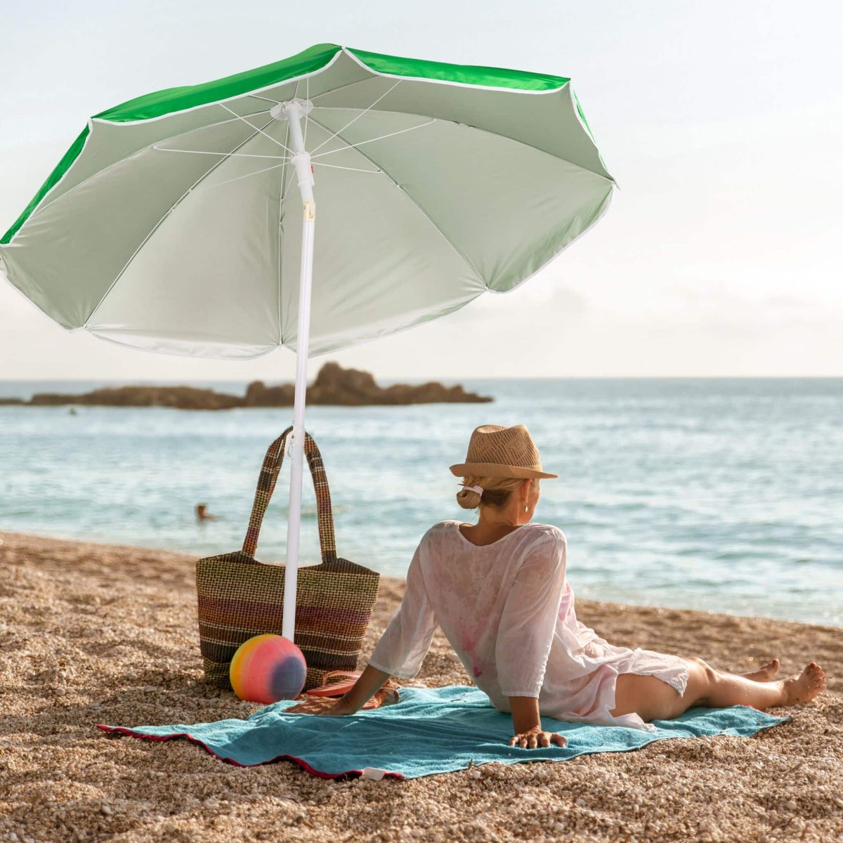 Umbrela de soare, 160 cm, reglabila pe inaltime 135–190 cm, inclinabila 45°, verde - imagine 3