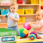 Taburet pliabil Relaxdays, Happy bus, multicolor, 32 x 48 x 32 cm - imagine 6