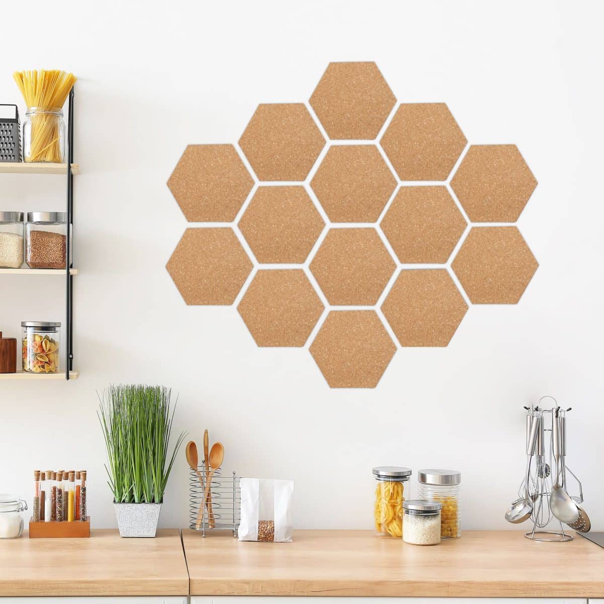 Set de 14 panouri hexagonale din plută, cu pioneze si cleme din lemn, Relaxdays - imagine 5