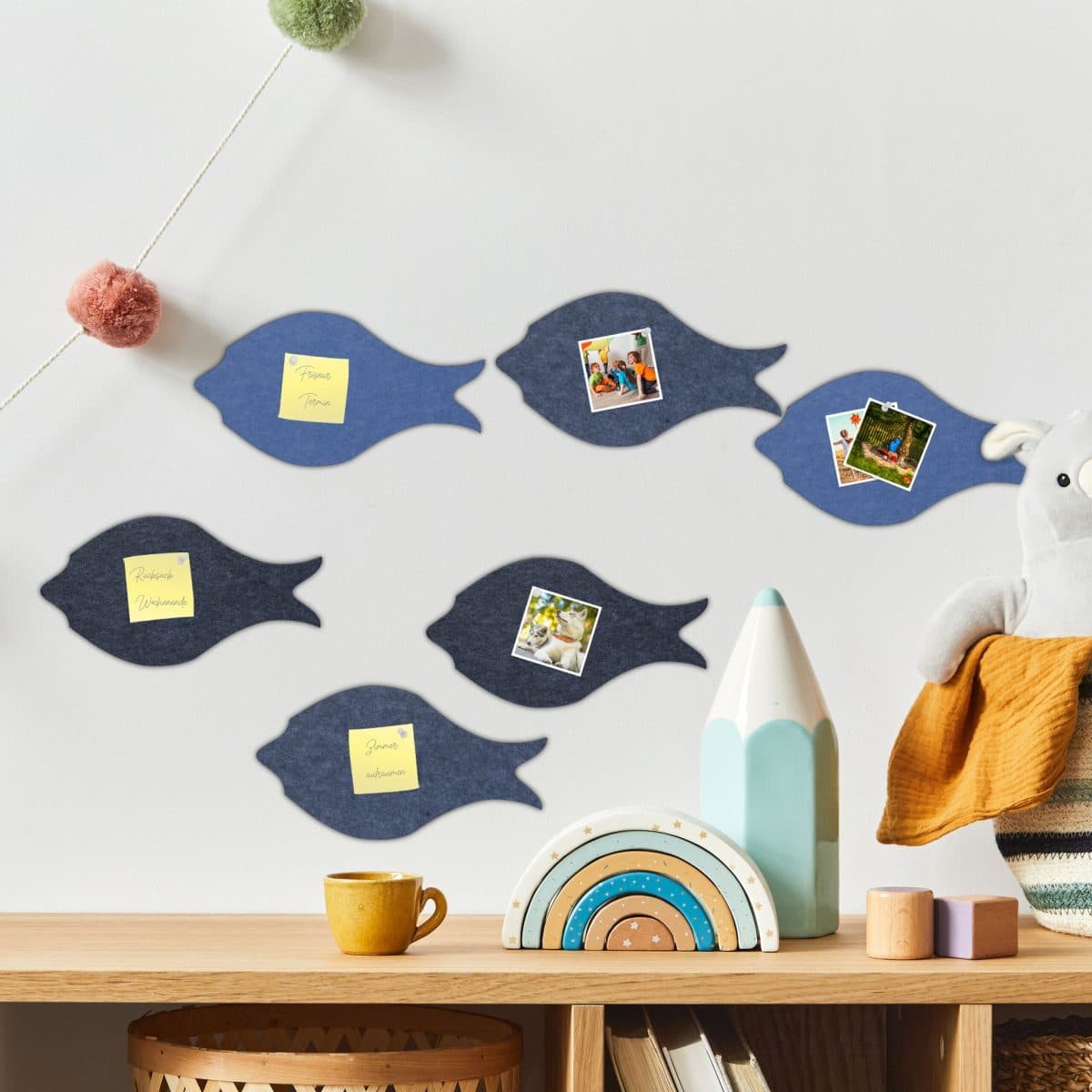 Pesti autoadezivi, 12 piese, 16 x 30 x 0,9 cm, Relaxdays - imagine 2