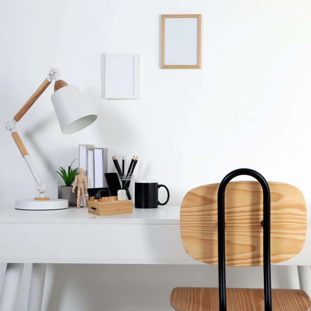 Suport telefon, smartwatch si casti, suport incarcator, din bambus, 11 x 17 x 13 cm - imagine 2