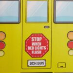 Taburet "School Bus" cu spatiu depozitare pentru camera copiilor, 33 x 27 x 56 cm - imagine 9