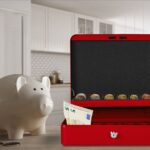 Caseta bani pentru monede si bancnote, rosu, 8.5 x 30.5 x 24.5 cm - imagine 7