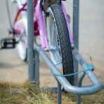 Lacat biciclete, cu cheie, pentru copii, lungime 70 cm, albastru, Relaxdays - imagine 2