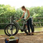 Lacat biciclete, lungime 1 metru, ⌀ 12 mm, negru, Relaxdays - imagine 2