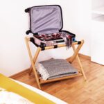 Suport pentru bagaje, din bambus, pliabil, 50 x 60 x 37,5 cm, Relaxdays
