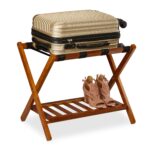 Suport pentru bagaje, cu raft, din lemn, pliabil, 54,5 x 66 x 44,5 cm, maro, Relaxdays